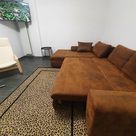 3 Rooms Cinema Garden Parking House Bukareszt Zewnętrze zdjęcie
