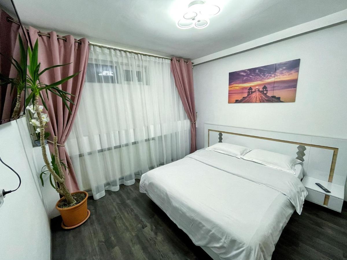 3 Rooms Cinema Garden Parking House Bukareszt Zewnętrze zdjęcie