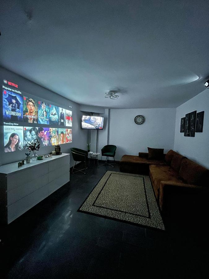 3 Rooms Cinema Garden Parking House Bukareszt Zewnętrze zdjęcie