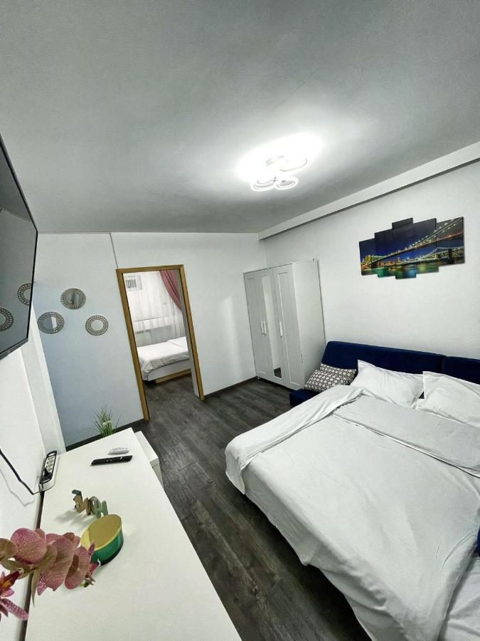 3 Rooms Cinema Garden Parking House Bukareszt Zewnętrze zdjęcie