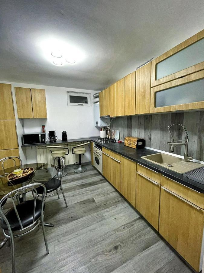 3 Rooms Cinema Garden Parking House Bukareszt Zewnętrze zdjęcie